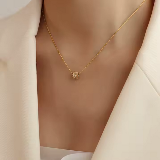 Exquisite 18K Gold and Titanium Steel Jewelry Set Fashionable Small Clear Full Diamond Waist Necklace and Earrings for Gift